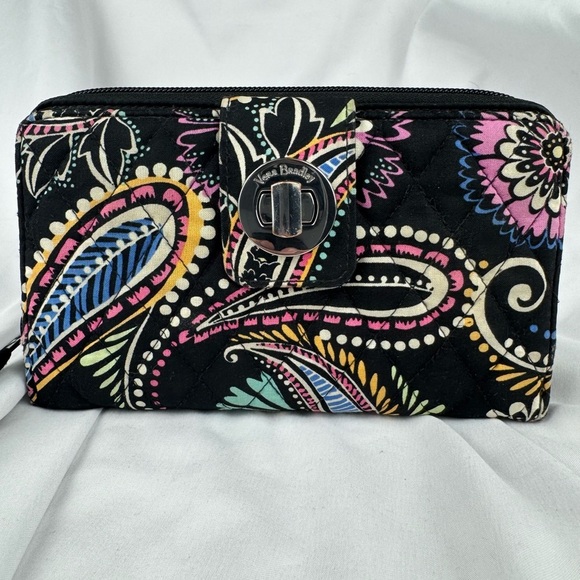 Vera Bradley Turn Lock Zip Around Wallet with multi color Paisly’s - Picture 1 of 16